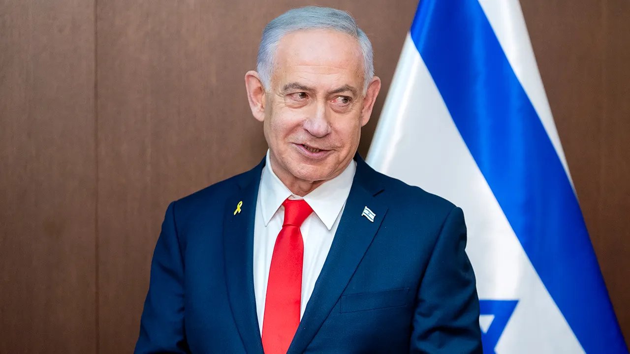 Israeli Prime Minister Benjamin Netanyahu travels to the US for a meeting with President Trump