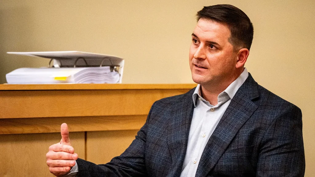 Joe Judge's comments on new dads during football season become very popular.