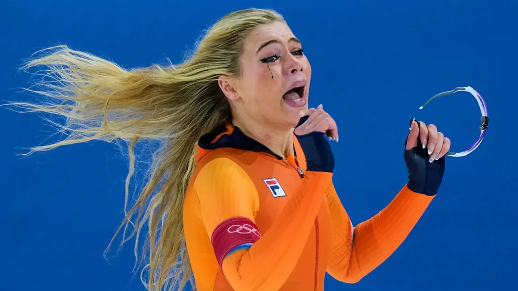 Jutta Leerdam, engaged to Jake Paul, takes home gold at the Winter Olympics.