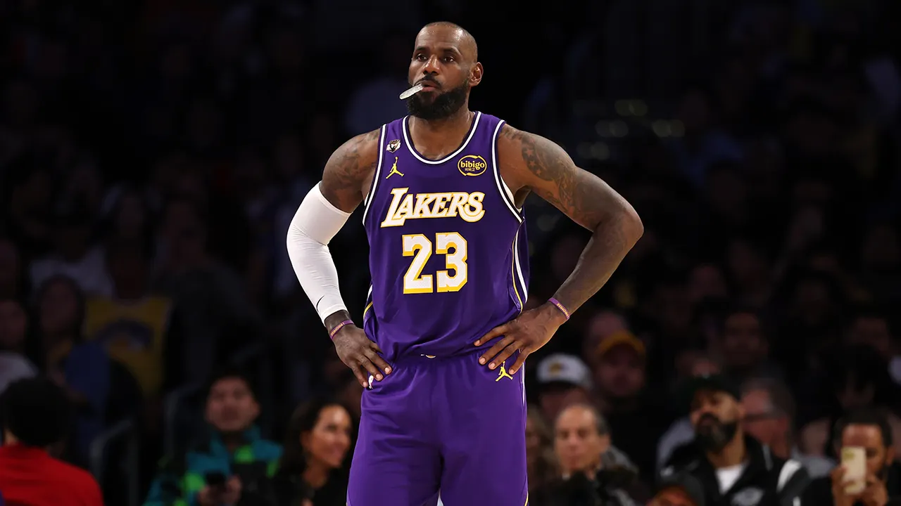 LeBron James concludes 21-year All-NBA streak after being out for 18 games