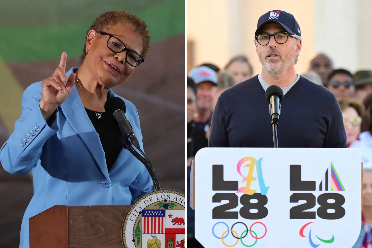 Mayor Bass avoids inquiries regarding LA Olympics leader Casey Wasserman, who is under pressure to step down due to his communications with Ghislaine Maxwell.