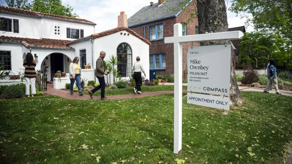 Mortgage rates increase to 6.11%