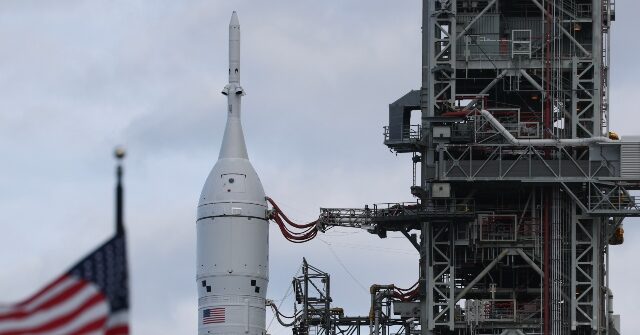 NASA Delays Artemis II Moon Mission Because of Hydrogen Leak