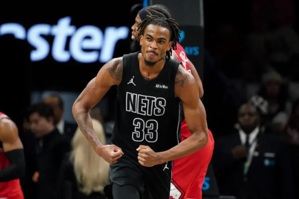 Nets' Noah Clowney will not play after injuring his left ankle.