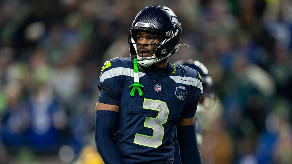 Nick Emmanwori of the Seahawks commits to playing in the Super Bowl despite his ankle injury