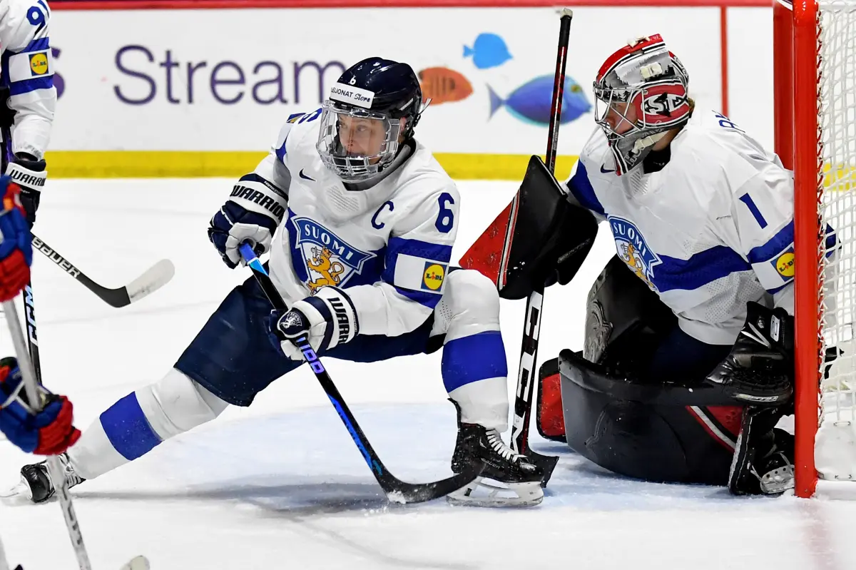 Norovirus outbreak leads to the postponement of the women's hockey game at the Olympics