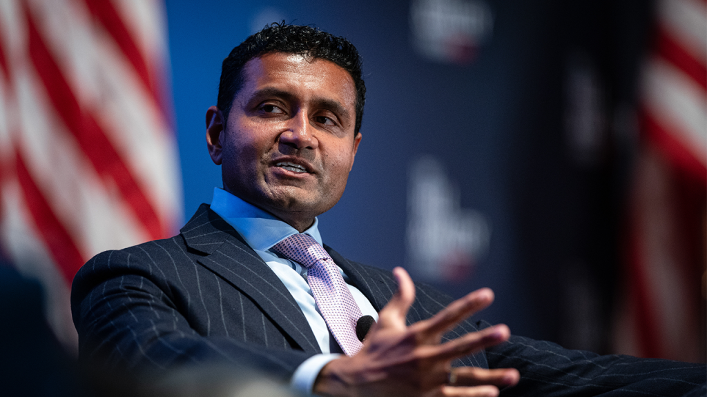 Palantir's CTO Shyam Sankar believes that AI should enhance workers' capabilities instead of taking their jobs.