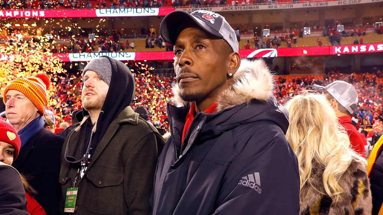 Patrick Mahomes Sr. imprisoned for reportedly breaching probation conditions