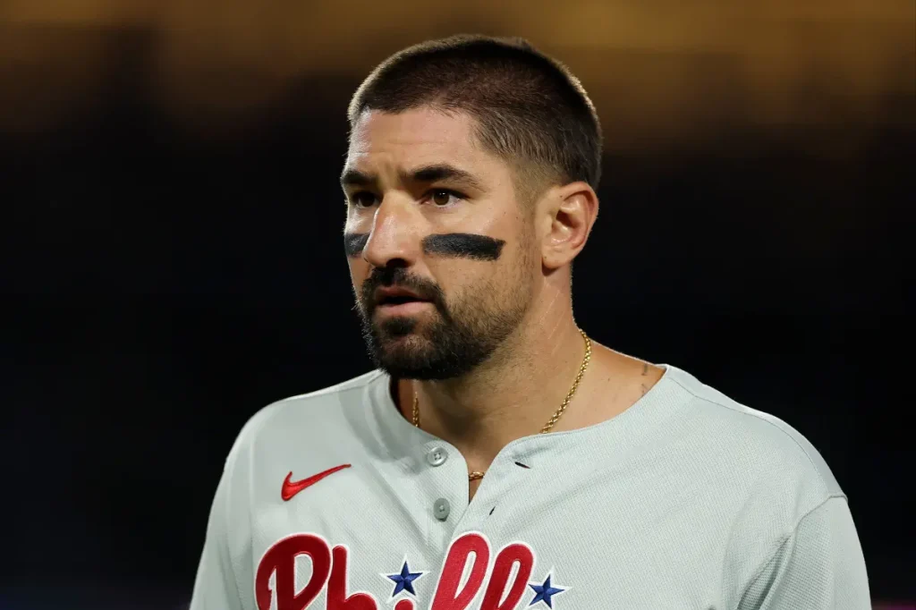 Phillies inform Nick Castellanos not to attend spring training