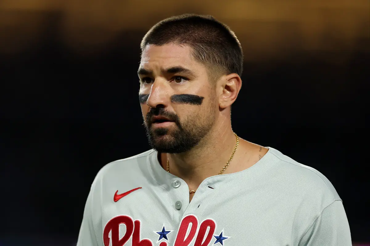 Phillies inform Nick Castellanos not to attend spring training