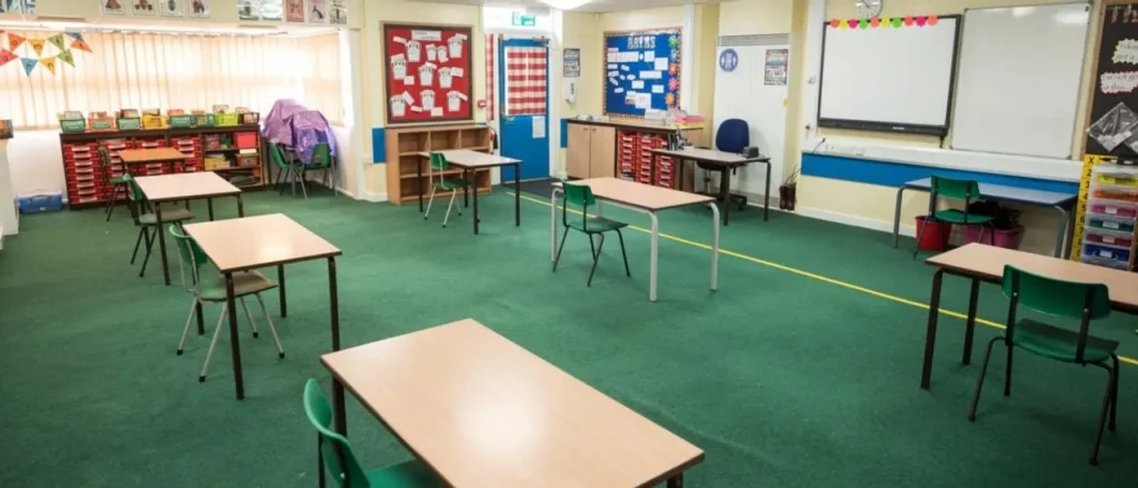 Police Rush To Determine Reason After Apprehending School Stabber At Mosque