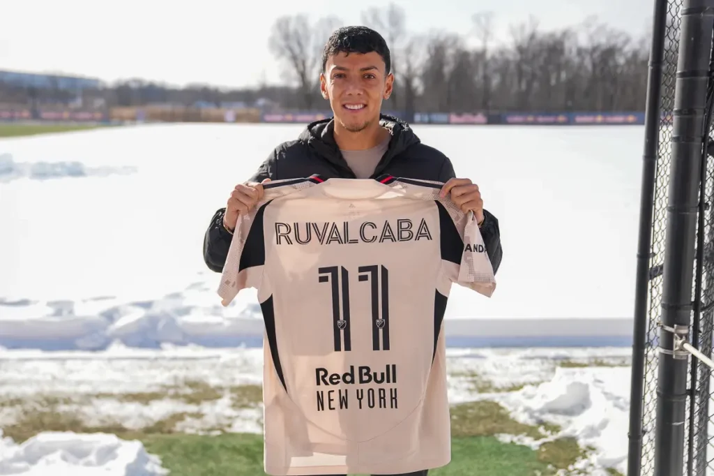 Red Bulls sign Jorge Ruvalcaba for a record transfer fee of $6.5 million