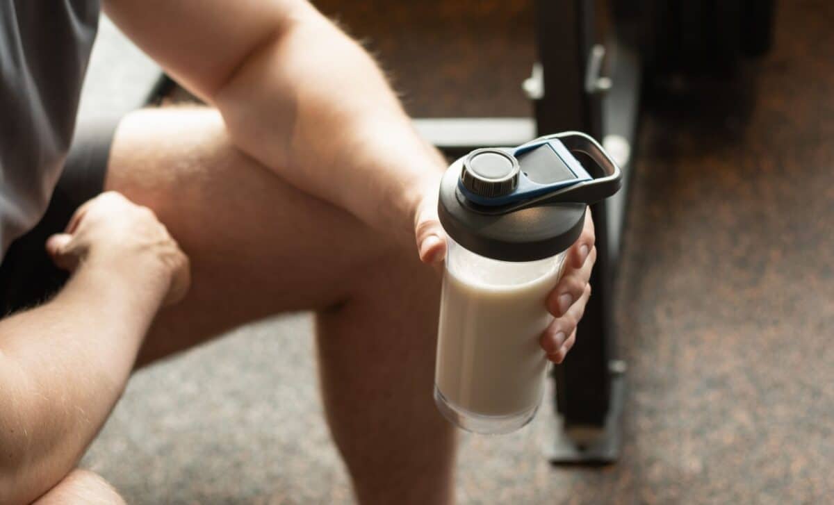 Researchers Suggest This Well-Known Gym Supplement Might Help Battle Dementia