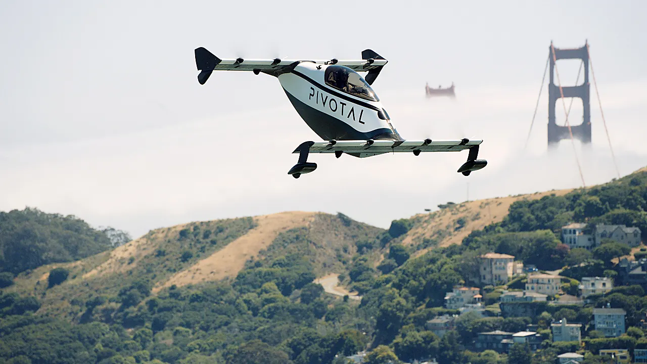 Reservations open for the Helix flying car by Pivotal at a price of $190,000