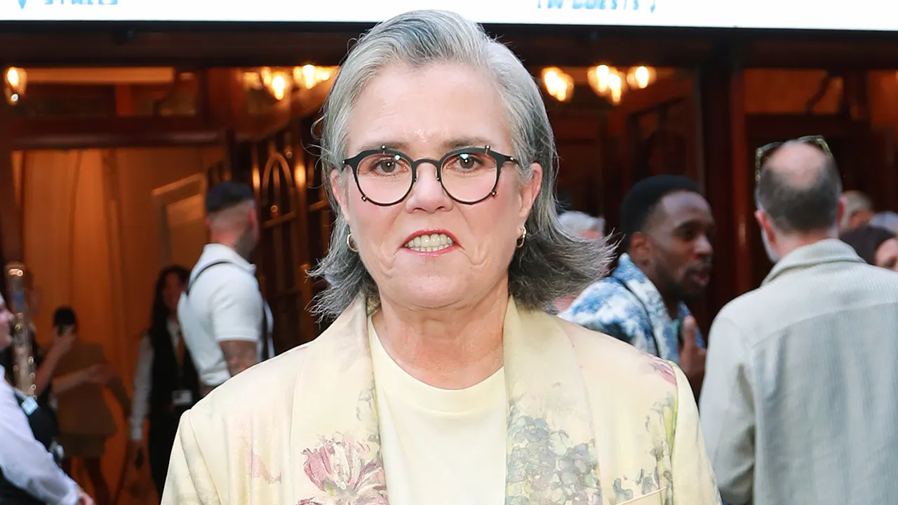 Rosie O'Donnell comes back to the US for a family visit after relocating to Ireland