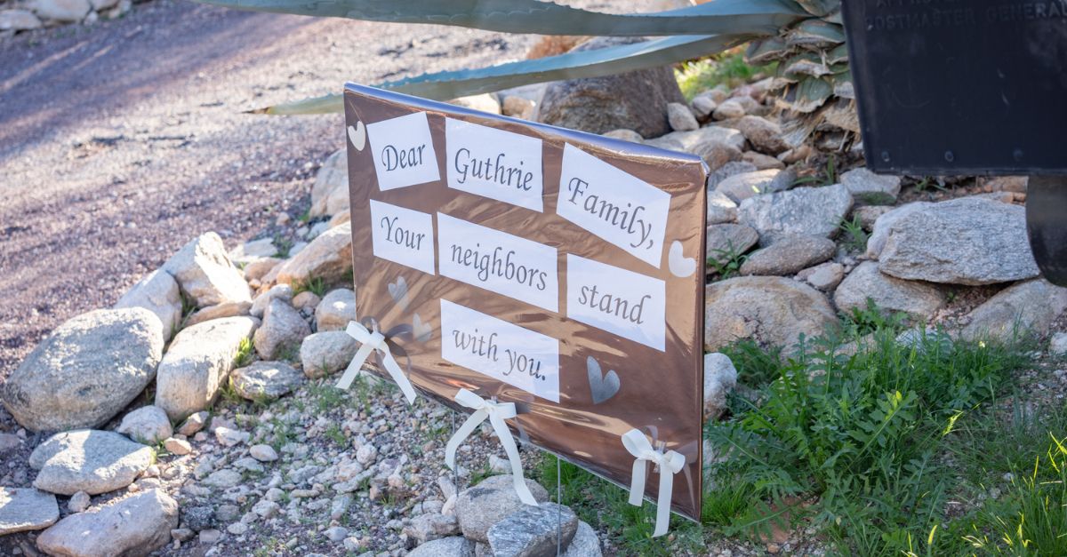 Sheriff Thinks Savannah Guthrie’s Mother Is Alive While Looking Into Ransom Note