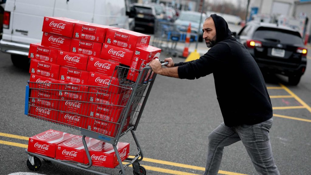 Significant stock movements before the market opens: Coca-Cola, CVS Health, Ferrari, Taiwan Semi, and others