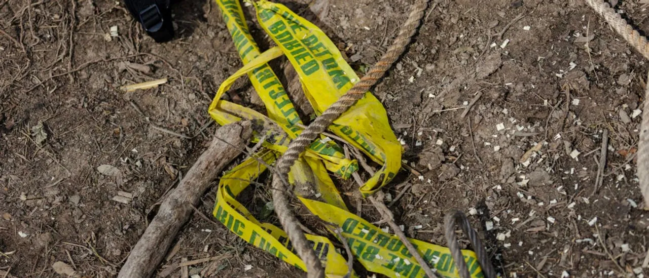 Sister's FaceTime Call With Woman Suddenly Disconnects. Janitors Find Bag Containing Body Parts Days Afterward.