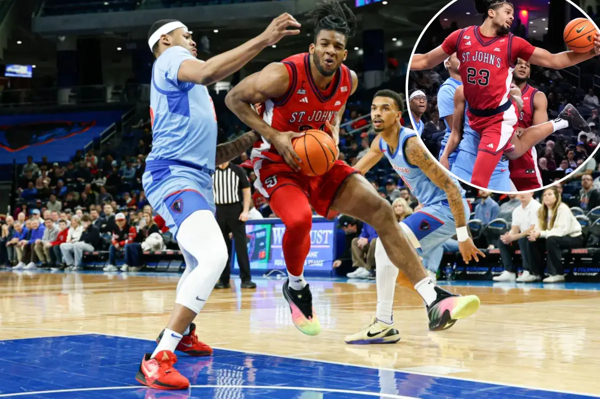 St. John's holds off DePaul in preparation for important match against UConn