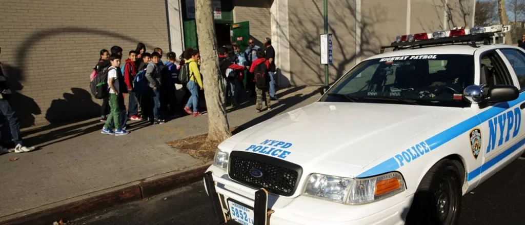 Teen in New York Calls for Violence Against Jews in School Email, Arrest Made