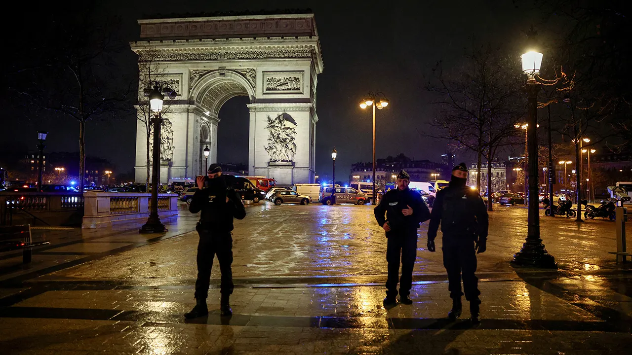 Terrorism convict reportedly assaults officer, shot by police in Paris