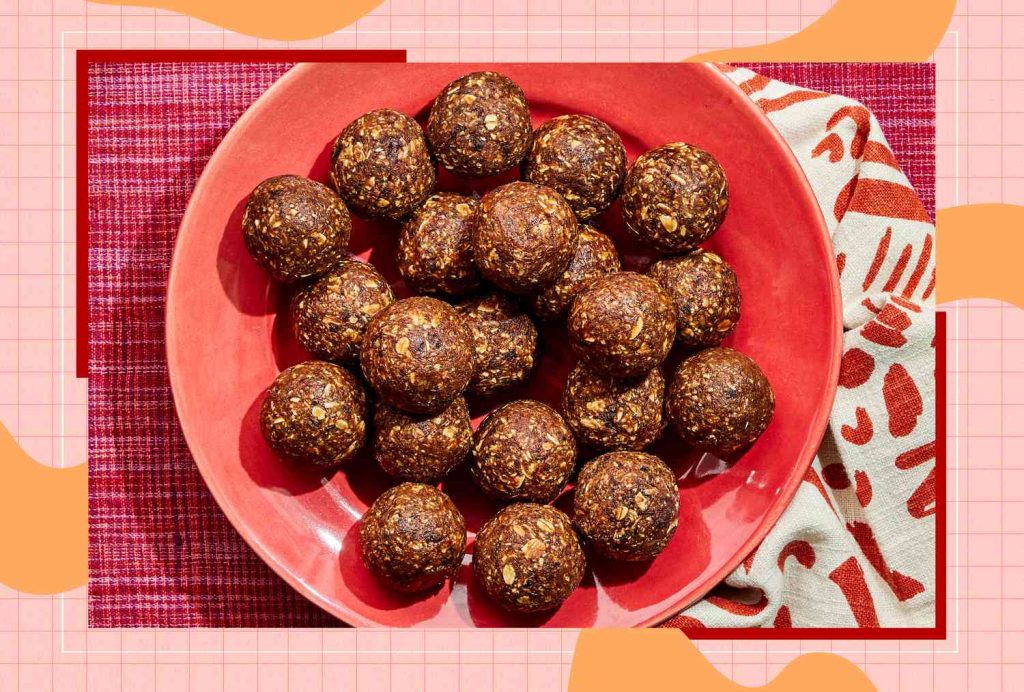 The Top Late-Night Snack for Gut Health, Recommended by a Dietitian