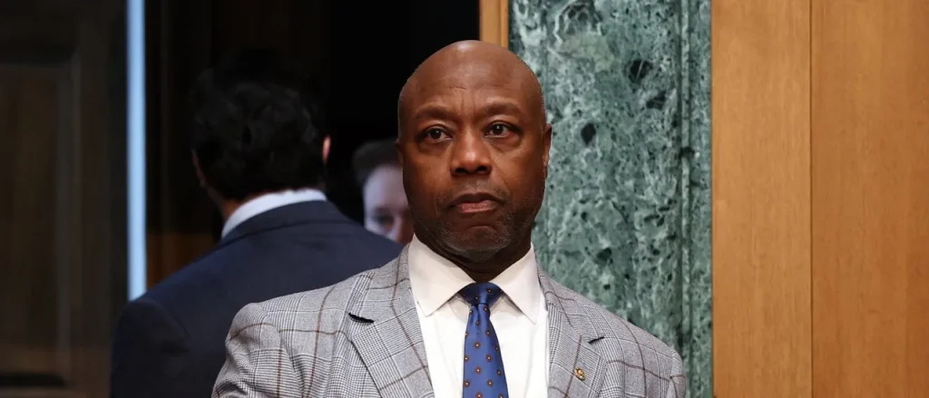 Tim Scott Criticizes Trump for 'Racist' Meme Video of Obamas — President Removes It