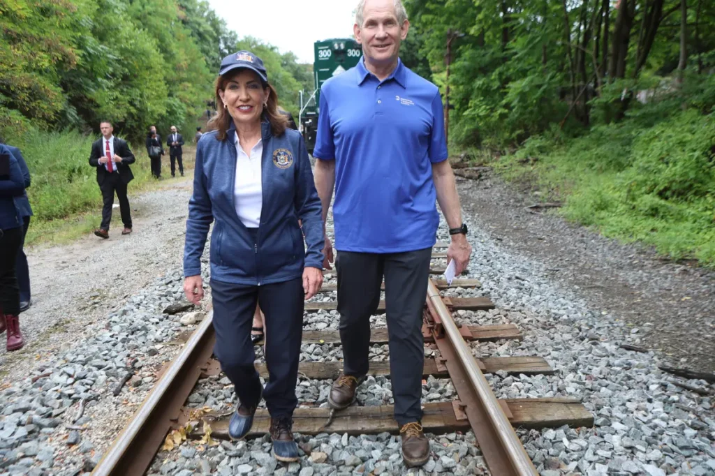 Transit union leader vows to invest heavily in opposing 'uninformed' Hochul on MTA workforce numbers