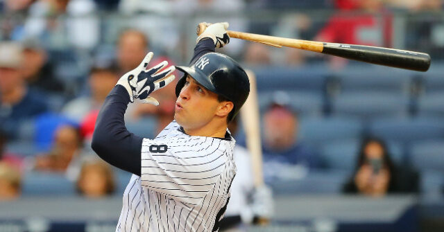 Trump Supports Former MLB Player Mark Teixeira in Texas