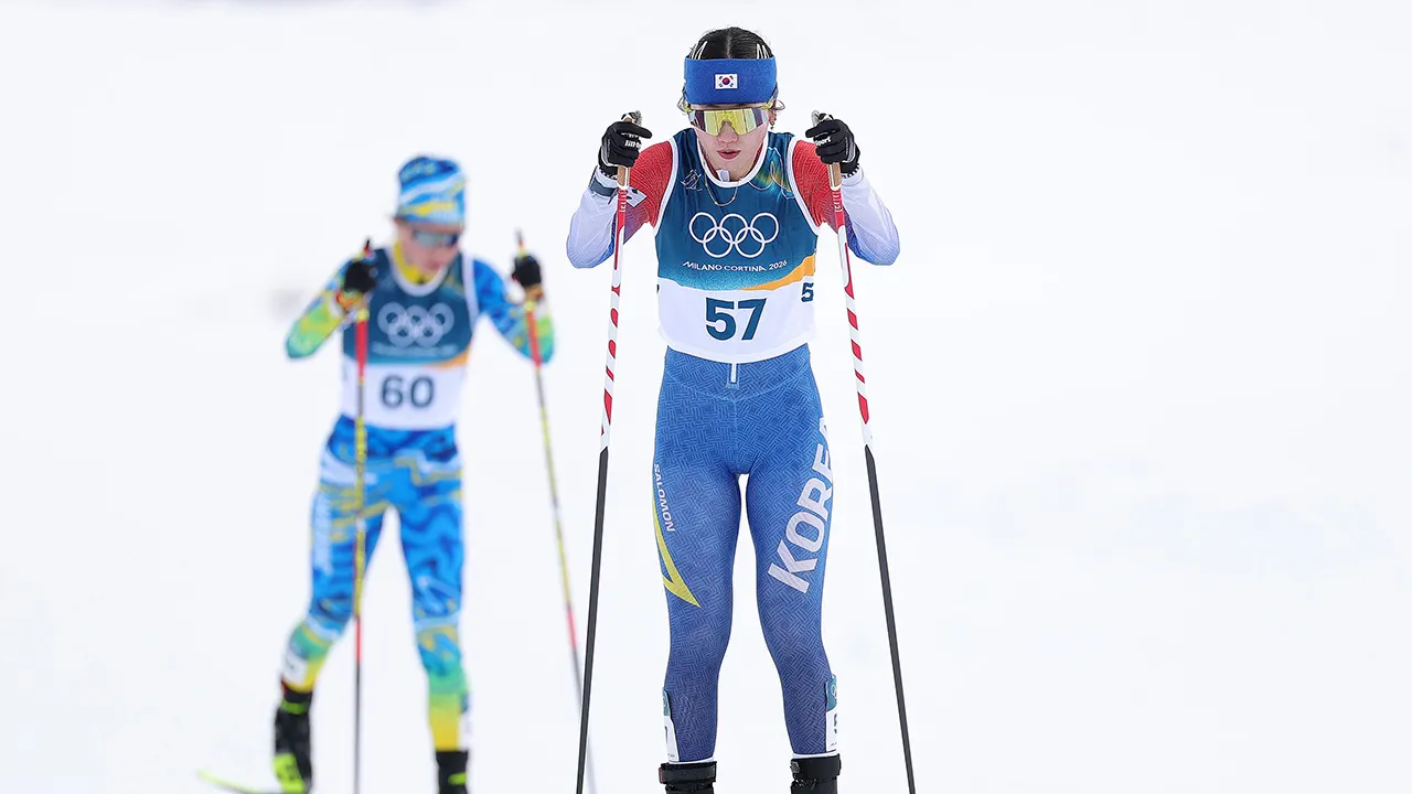 Two South Korean skiers disqualified from the Olympics