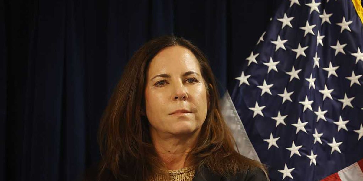 Venezuelans charged with stealing more than 100 identities in a large welfare fraud operation