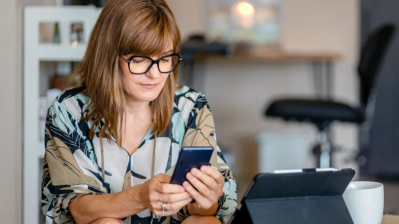 Warning about scam text: phony security alert aims at users across the country