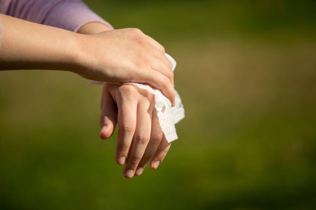 Warning to stop using wipes following deadly outbreak