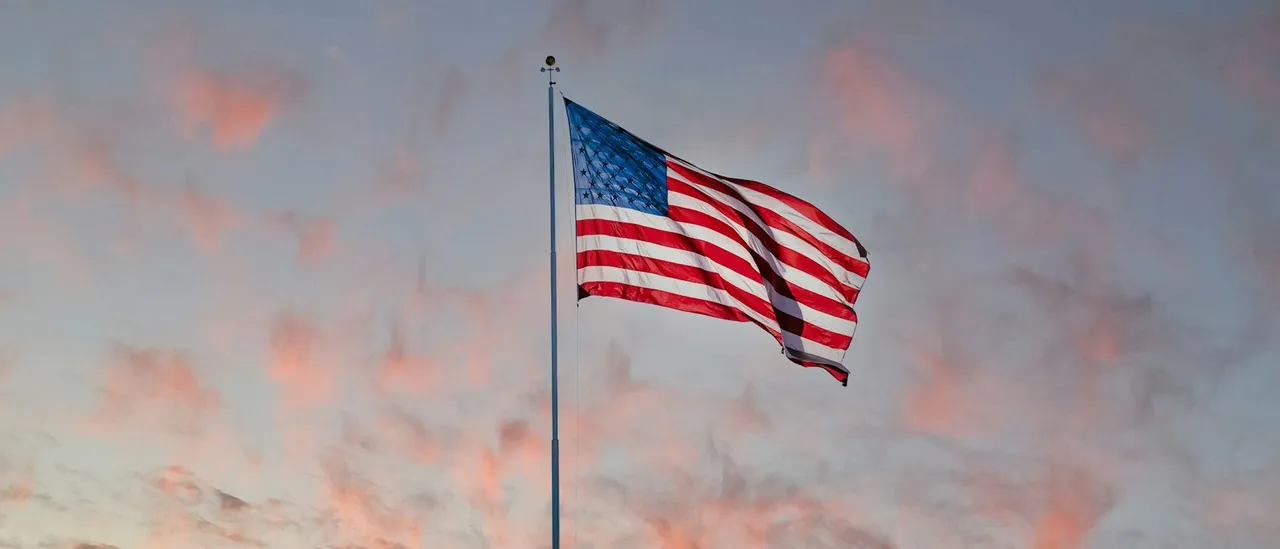 What Does a Six-Year Peak in Small Business Optimism Indicate for the US Economy?