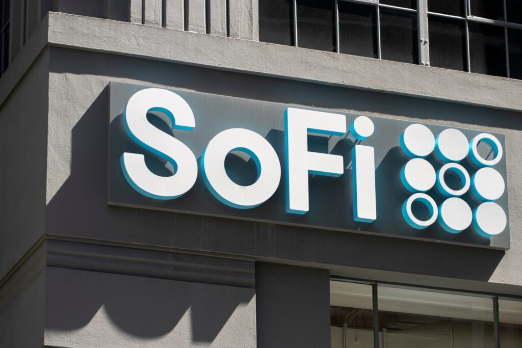 What's Happening with SoFi Technologies Stock Today?