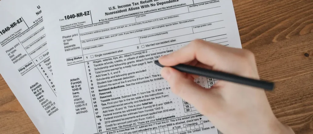 When is the Right Time for Companies to Speed Up Expenses and Postpone Income?