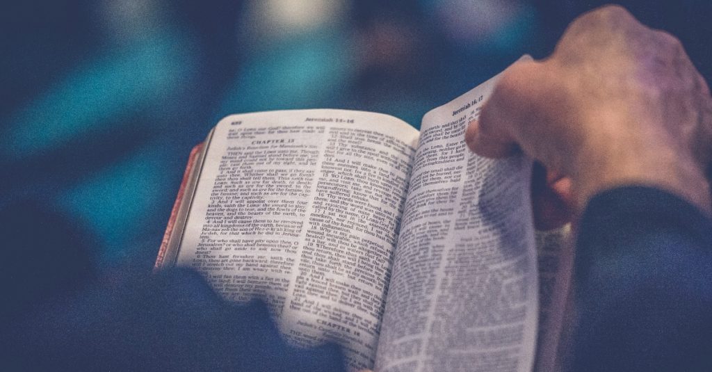Worshippers Sense ‘Void’ When Not Engaging with Scripture, But Only a Few Do So Every Day