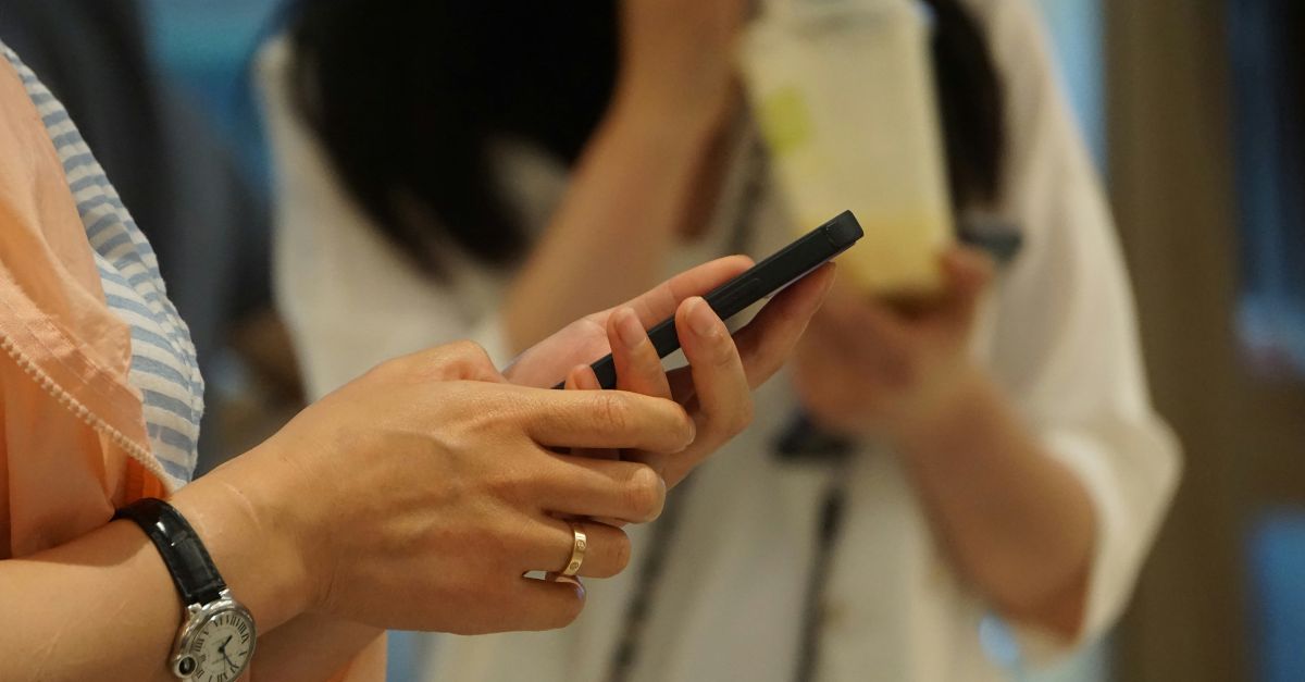 A Chick-fil-A Gains Attention for Offering Free Ice Cream to Families Who Set Aside Their Phones