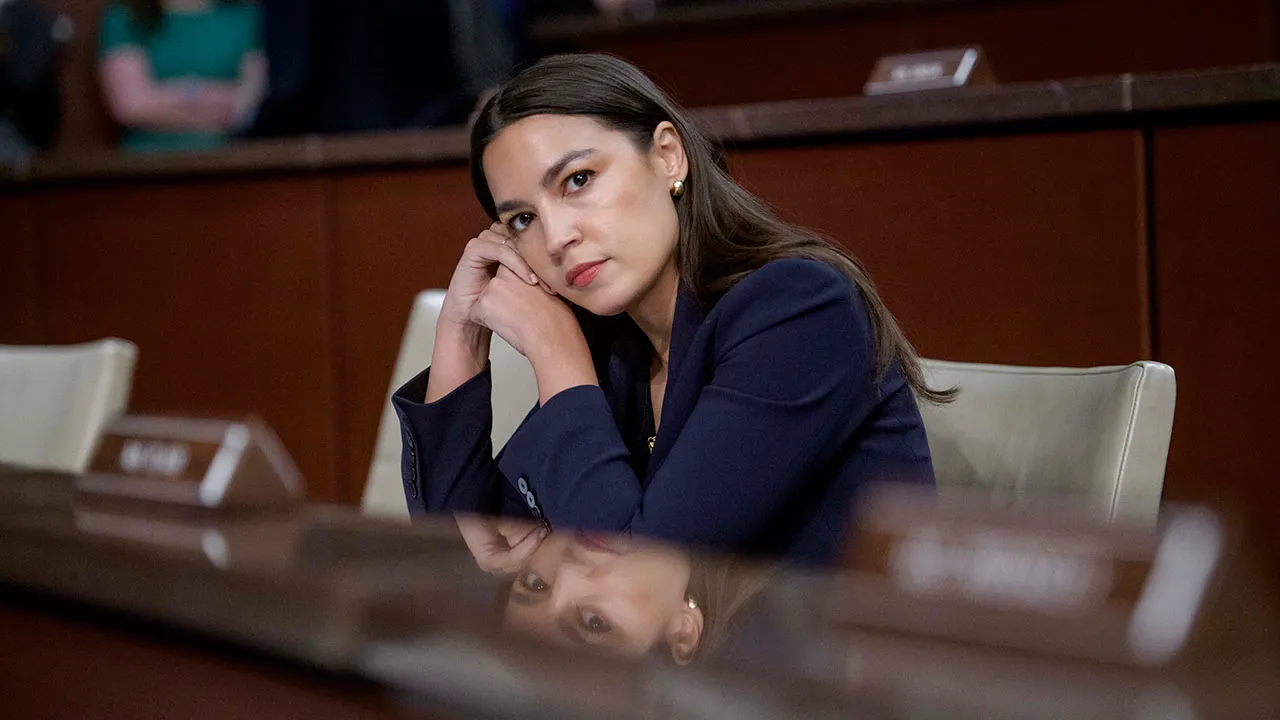 AOC spent $19K of campaign funds on a psychiatrist, oversight group seeks investigation