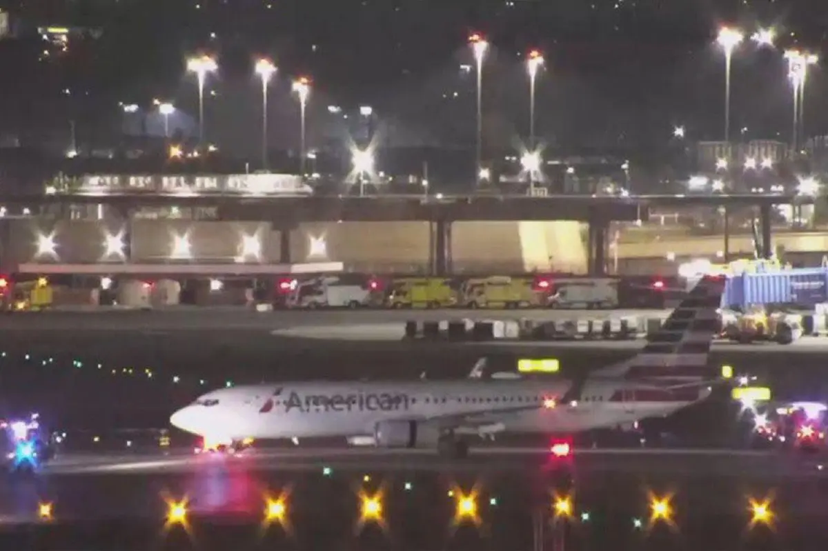 American Airlines plane makes urgent landing at Newark Airport