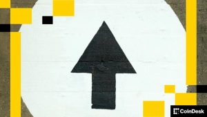 Bitcoin surpasses $71,000, while ETH, SOL, and ADA rise sharply as cryptocurrencies ignore stock market struggles