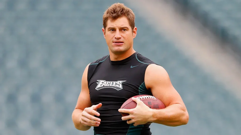 Brent Celek's former wife reveals relationship with Hollis Thomas