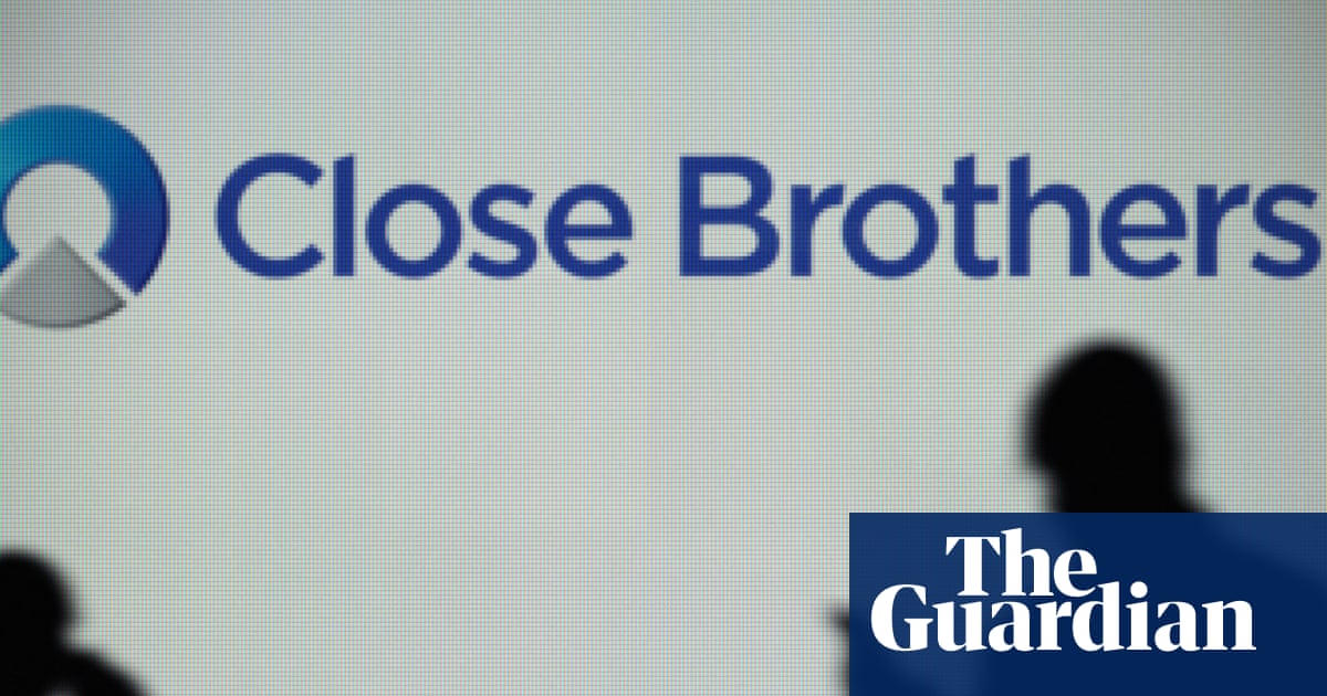 Close Brothers banking group plans to eliminate 600 jobs and quickly implement AI