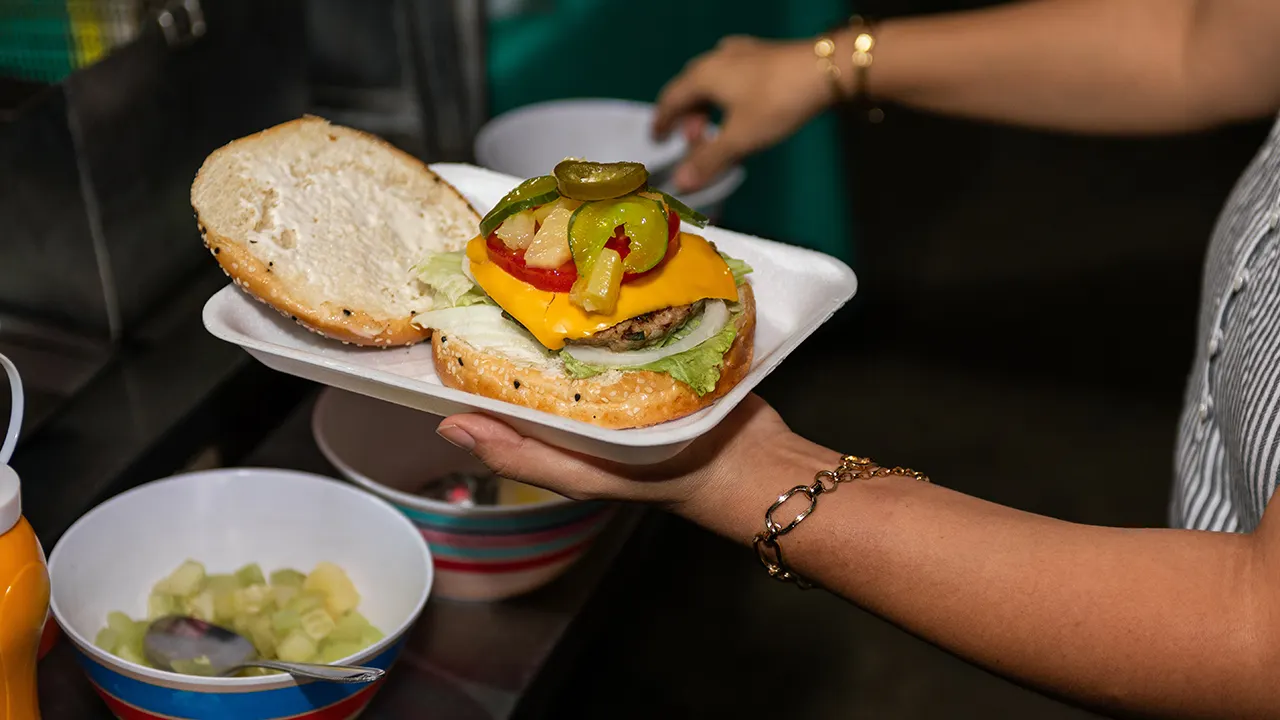 Connecticut eateries confront a potential ban on Styrofoam from new legislation