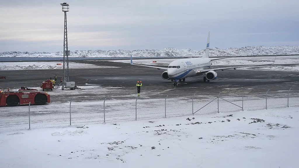 Denmark has allegedly deployed troops with explosives to Greenland due to a U.S. threat.