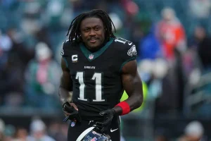 Eagles are not planning to trade A.J. Brown at this time.