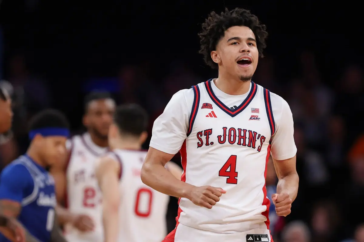 Enjoy the St. John's-UConn game in the Big East Tournament final at no cost.