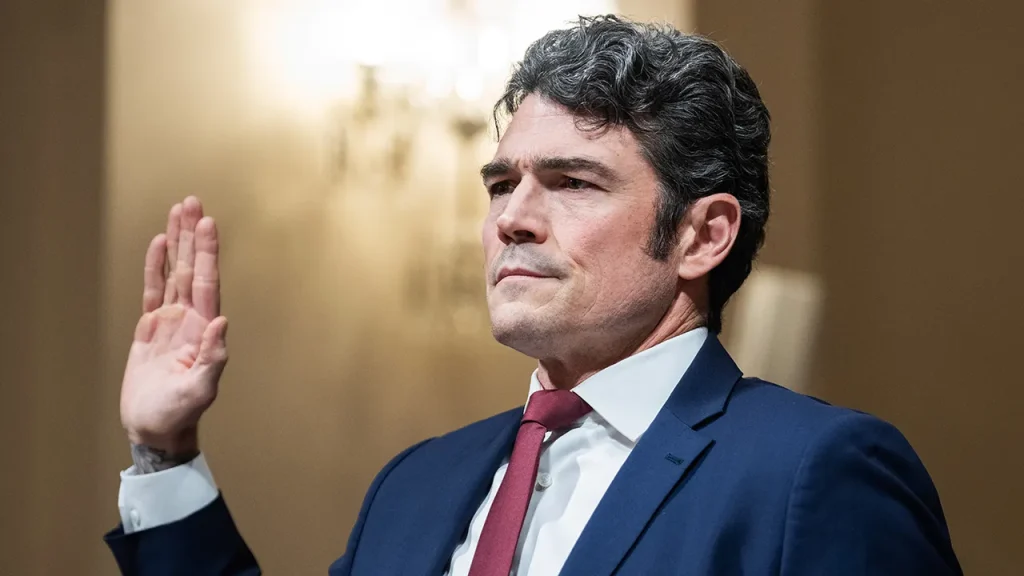 Erick Erickson suggests that liberal spouses influence conservative men in politics.