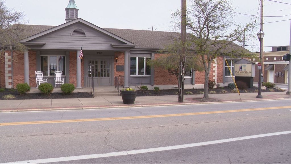 Ex-bank manager in NKY charged with stealing from clients; could face more than 400 years in prison