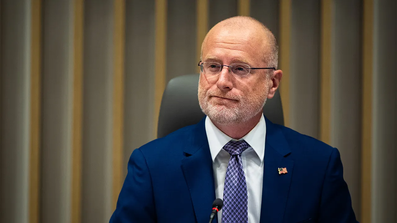 FCC Chair warns networks about circulating 'fake news'